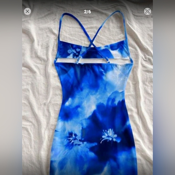 NWT Ladies Blue & White Floral Dress - Picture 3 of 4